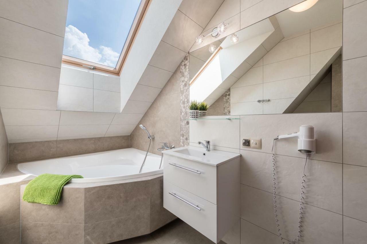 Willa Bozena Jacuzzi & Sauna Закопане Екстер'єр фото